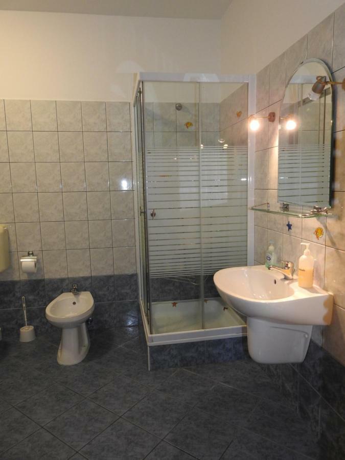 Petra Apartmanhaz Bytom Extérieur photo